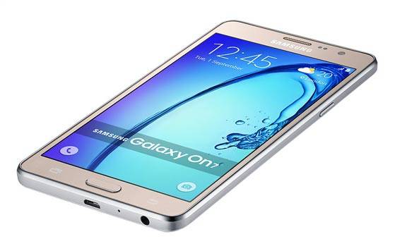 Обзор новинки телефона Galaxy On7 (2016) компании Samsung